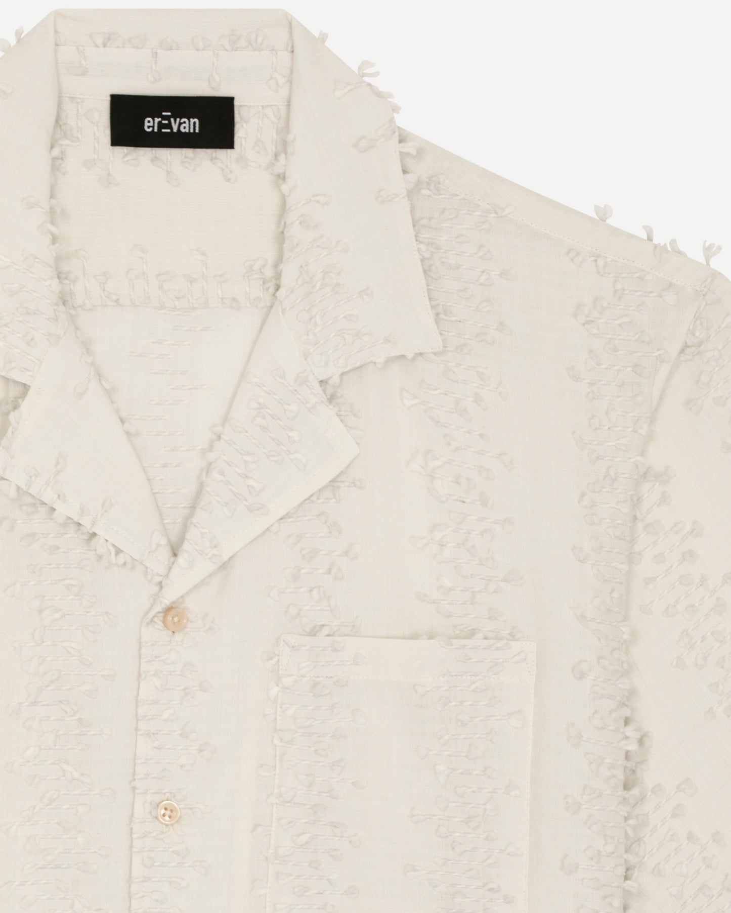 Chemise de luxe pour homme Erevan, à manche courte à col camp, coton jacquard bouloché, fabriquée en france